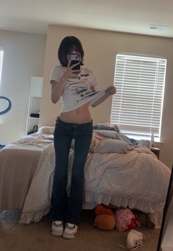 Full leaked Isizzly private photo