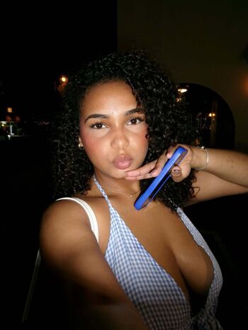 Full leaked Itsannasantos camilleea private photo