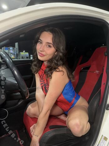 Full leaked Itsariawest private photo