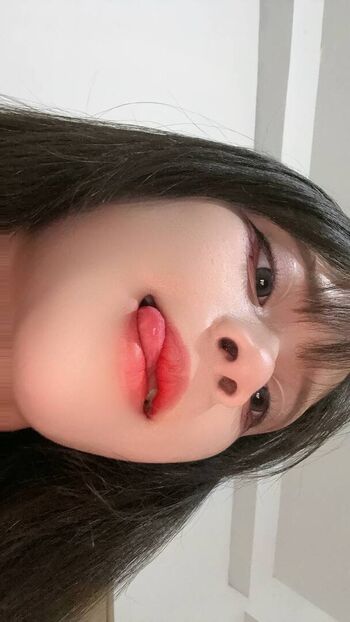 Full leaked Itsch y private photo