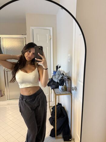 Full leaked Itsellabailey private photo