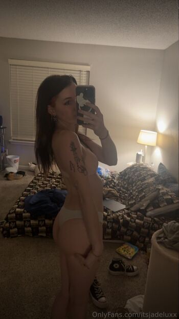 Full leaked Itsjadeluxx private photo