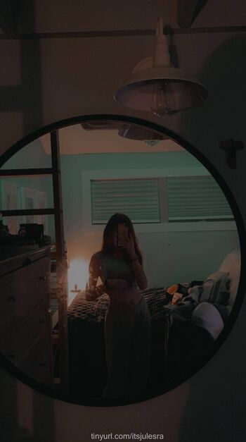 Full leaked Itsjulesra page private photo