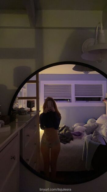 Full leaked Itsjulesra page private photo