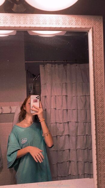 Full leaked Itsjulesra page private photo