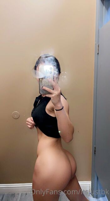 Full leaked Itsjustbk private photo