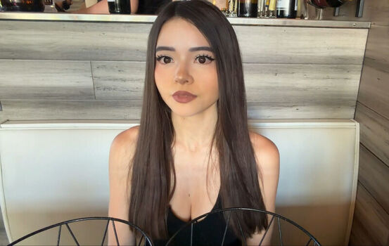 Full leaked Itskatchii private photo
