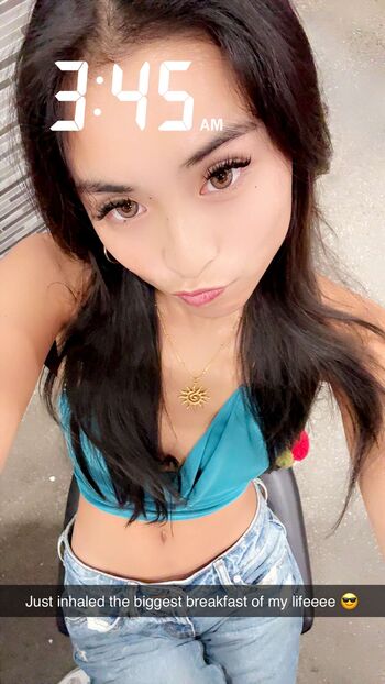 Full leaked Itslaaurr private photo