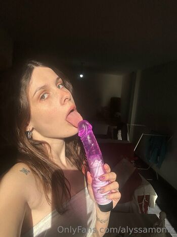 Full leaked Itsmanooon private photo