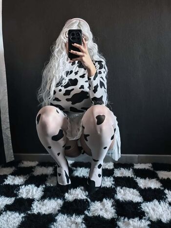 Full leaked Itsmoonica private photo