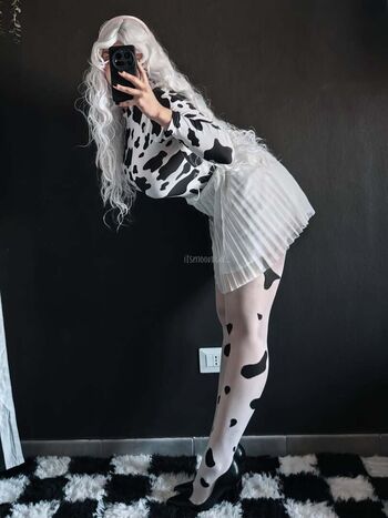 itsmoonica