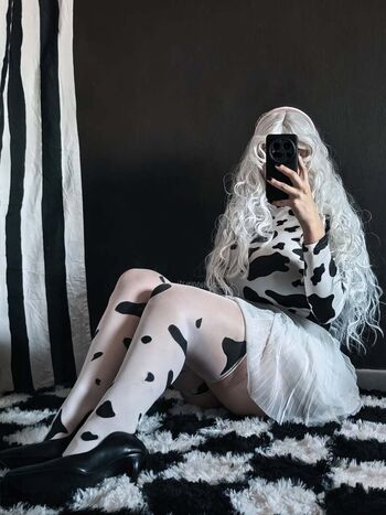 Full leaked Itsmoonica private photo