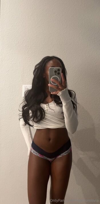 Full leaked Itsonlyolivia private photo