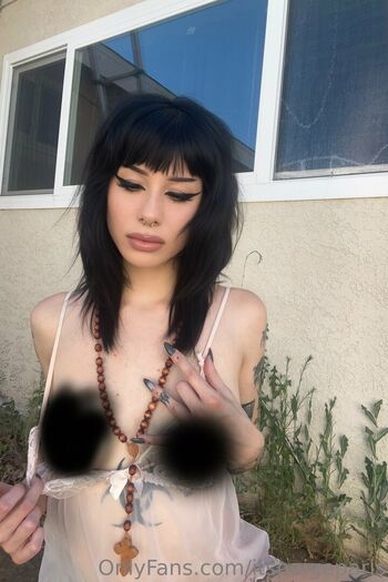 Full leaked Itspaigeparis private photo