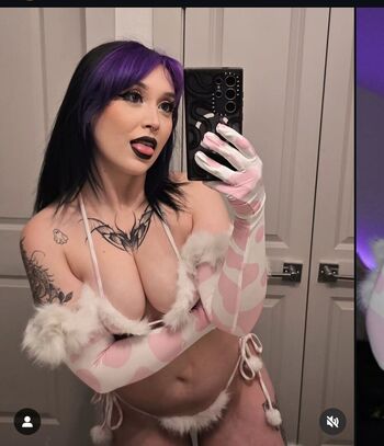Full leaked Itsqueenmanda private photo