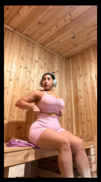 Full leaked Itssarapr private photo