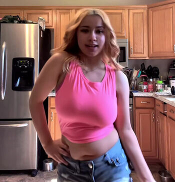 Leaked Itzurgurlcc private photo viral onlyfans