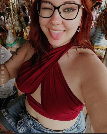 Full leaked Iuna cat private photo