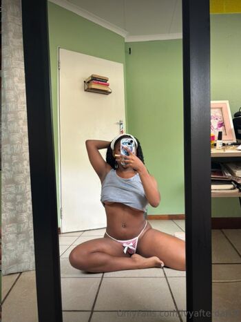 Full leaked Ivyafterdark private photo