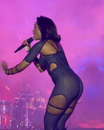 Full leaked Iza cantora private photo