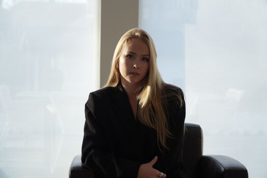 Izaandelle Iza And Elle