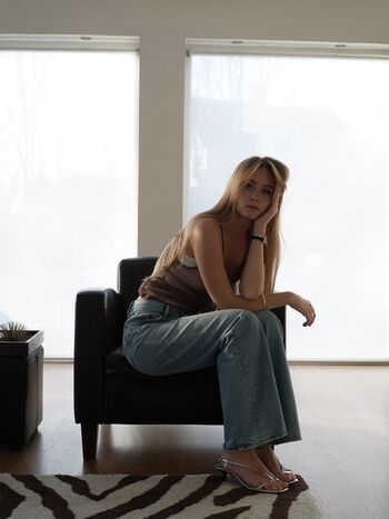 Izaandelle Iza And Elle