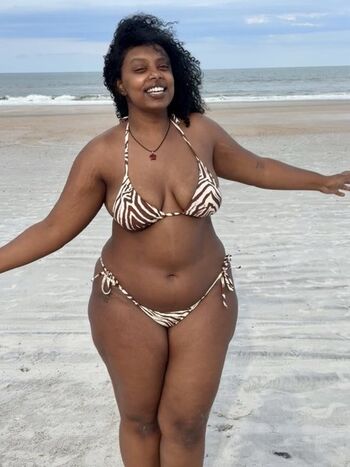 Full leaked Izzbizz private photo