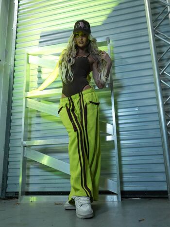 Full leaked Izzi dame private photo