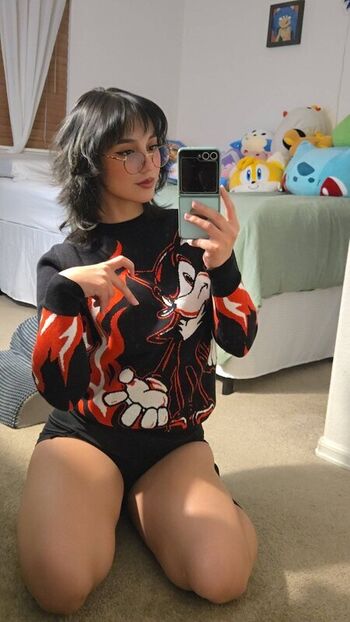 Full leaked Izziibel private photo