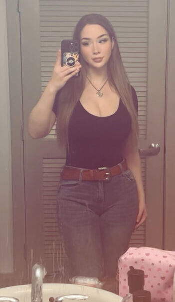 Full leaked Izzy g private photo