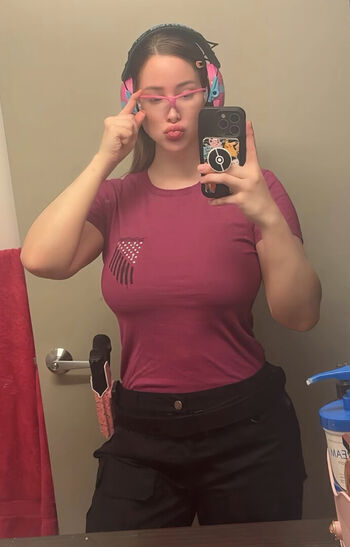 Full leaked Izzy g private photo