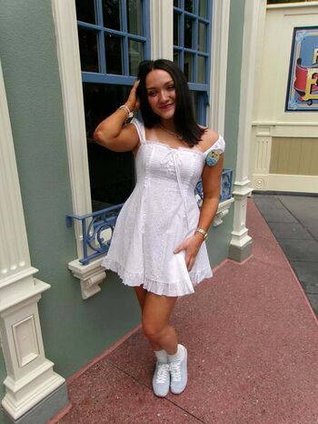 Full leaked Izzy moreno page private photo