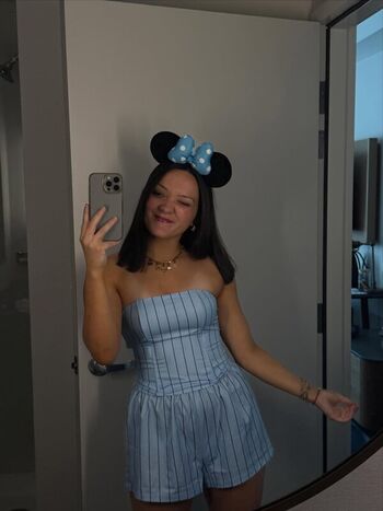 Full leaked Izzy moreno private photo