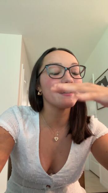 Full leaked Izzy moreno private photo