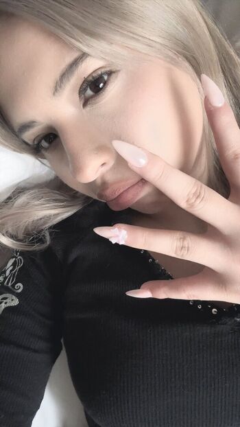 Full leaked Izzy rivas private photo