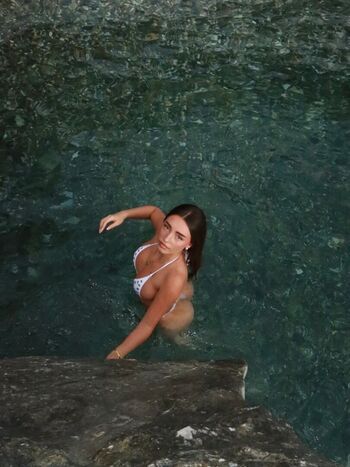 Full leaked Jacqueline private photo