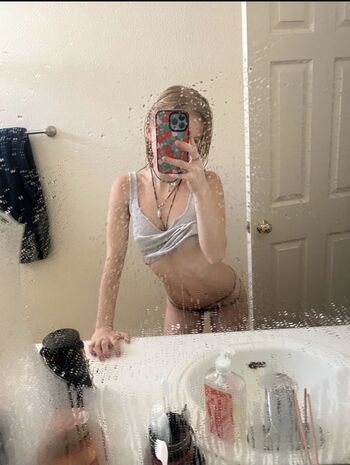 Full leaked Jacquelyn private photo