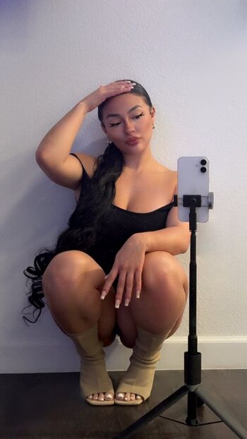 Full leaked Jaddoll private photo