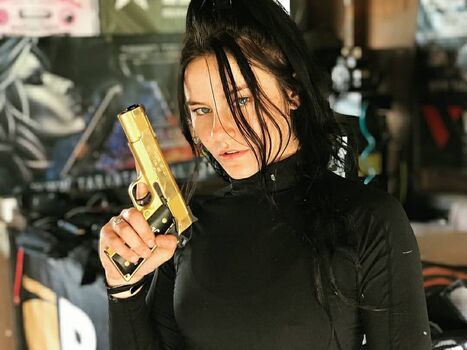 Full leaked Jade struck private photo