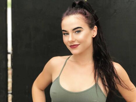 Full leaked Jade struck private photo
