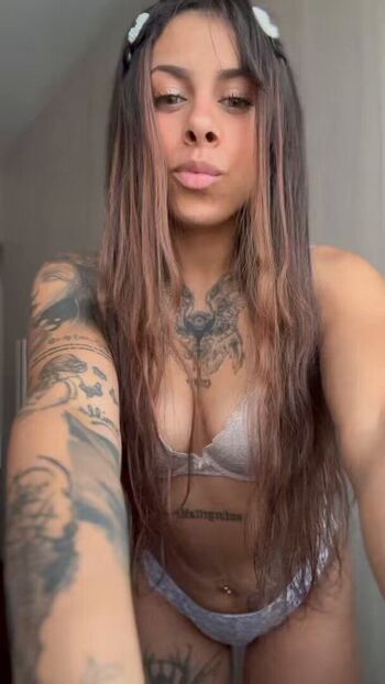 Full leaked Janasantos private photo