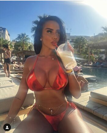 Full leaked Janecara private photo