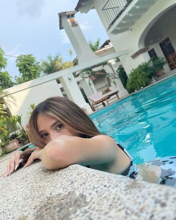 Full leaked Janetharizb page private photo