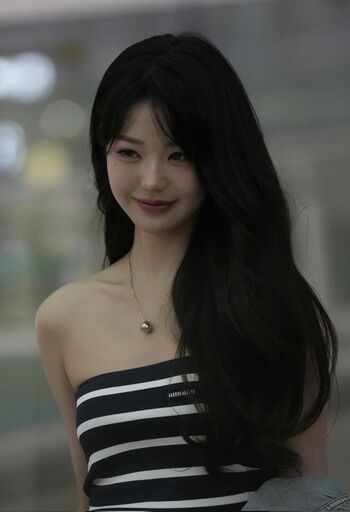 Jang Won-young