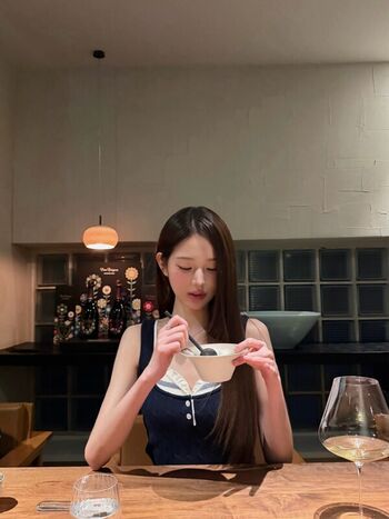 Full leaked Jang won young private photo