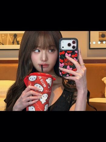 Full leaked Jang won young private photo