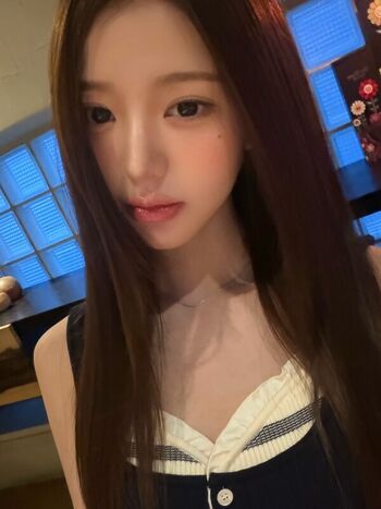 Full leaked Jang won young private photo