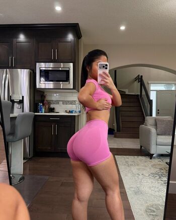 Full leaked Janiellemiclat private photo