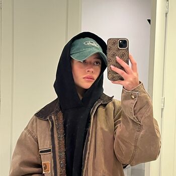 Full leaked Janine private photo