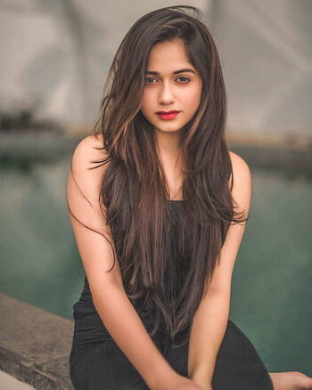 Jannat Zubair